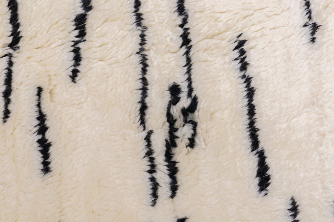 Fine Vintage Moroccan Wool Rug 9'5'' x 11'11''