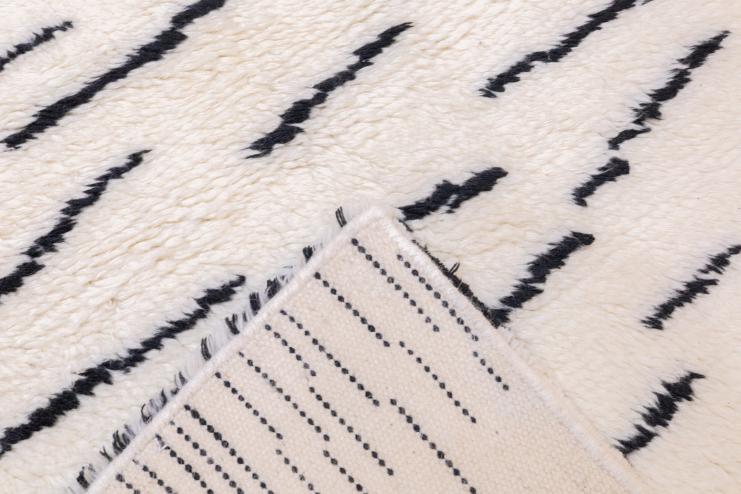 Fine Vintage Moroccan Wool Rug 9'5'' x 11'11''