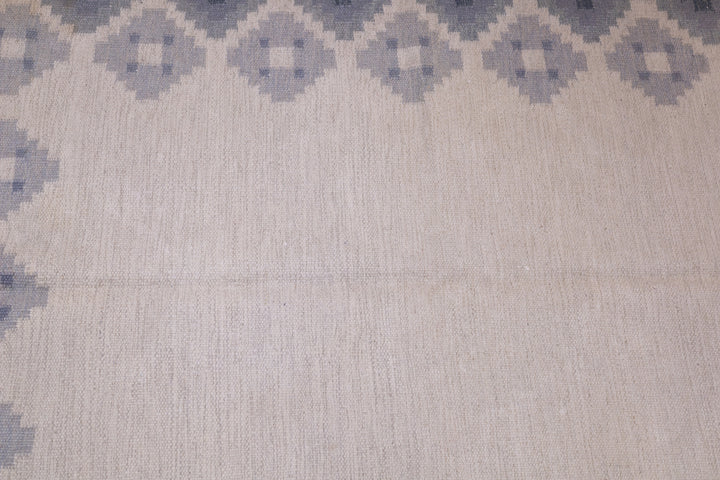 Fine Vintage Swedish Kilim Rug 4'1'' x 5'8''