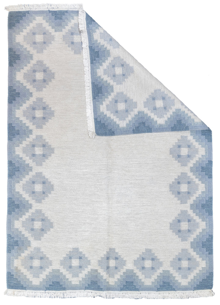 Fine Vintage Swedish Kilim Rug 4'1'' x 5'8''