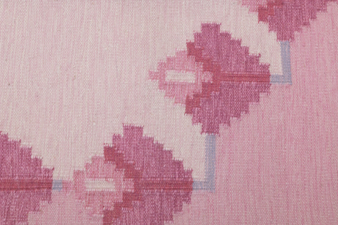 Fine Vintage Swedish Kilim Rug 4'6'' x 6'6''