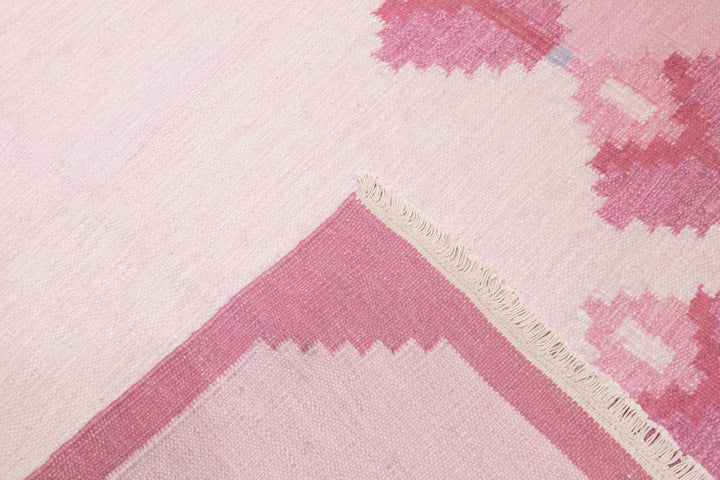 Fine Vintage Swedish Kilim Rug 4'6'' x 6'6''