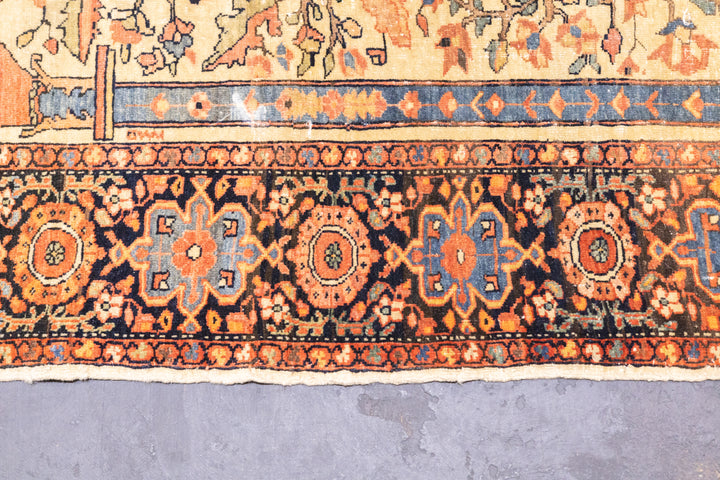 Antique Farahan Sarouk Rug 4'3'' x 6'7''