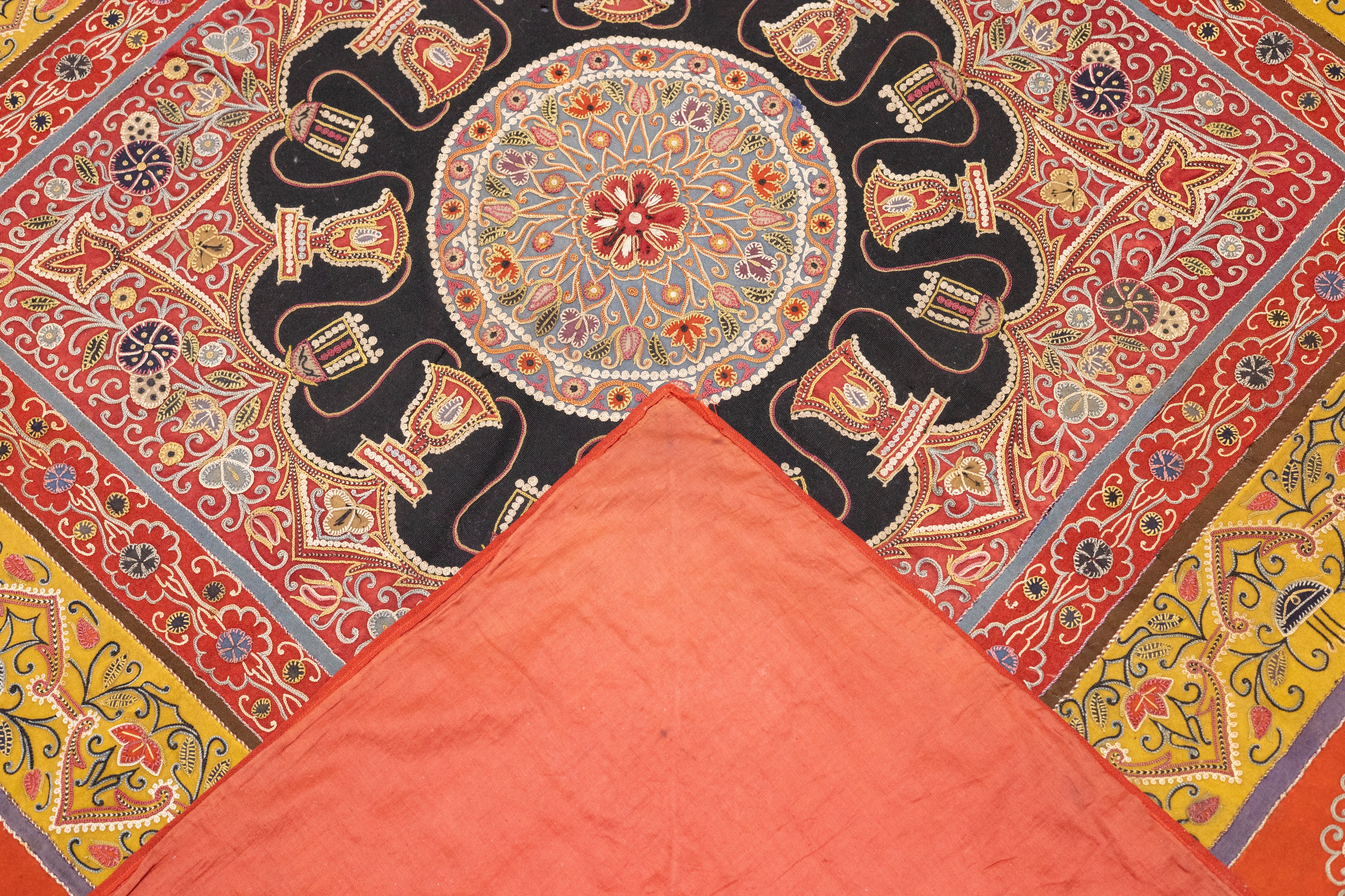Antique Embroidery (Suzani Rashti Douzi) Rug 5' x 5' – Victor Gallery