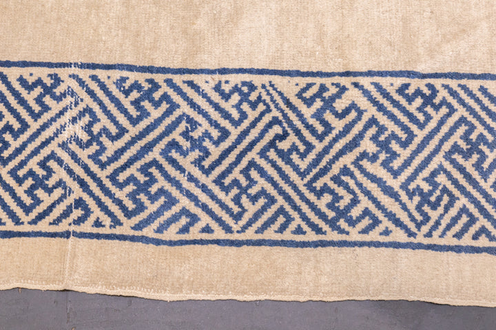 Antique Peking/Ninshia Chinese Rug 6'4'' x 8'11''