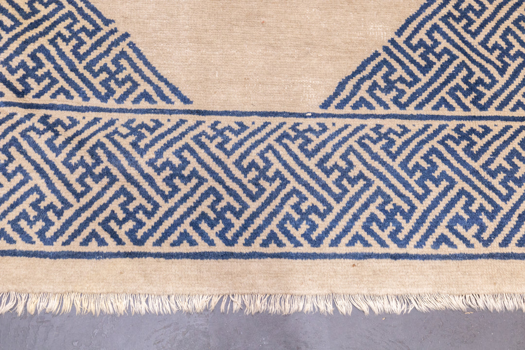 Antique Peking/Ninshia Chinese Rug 6'4'' x 8'11''