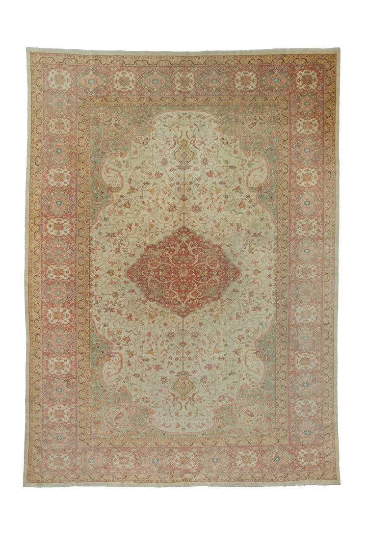 Fine Antique Borlu Oushak Wool Rug 8'7" x 11’10"