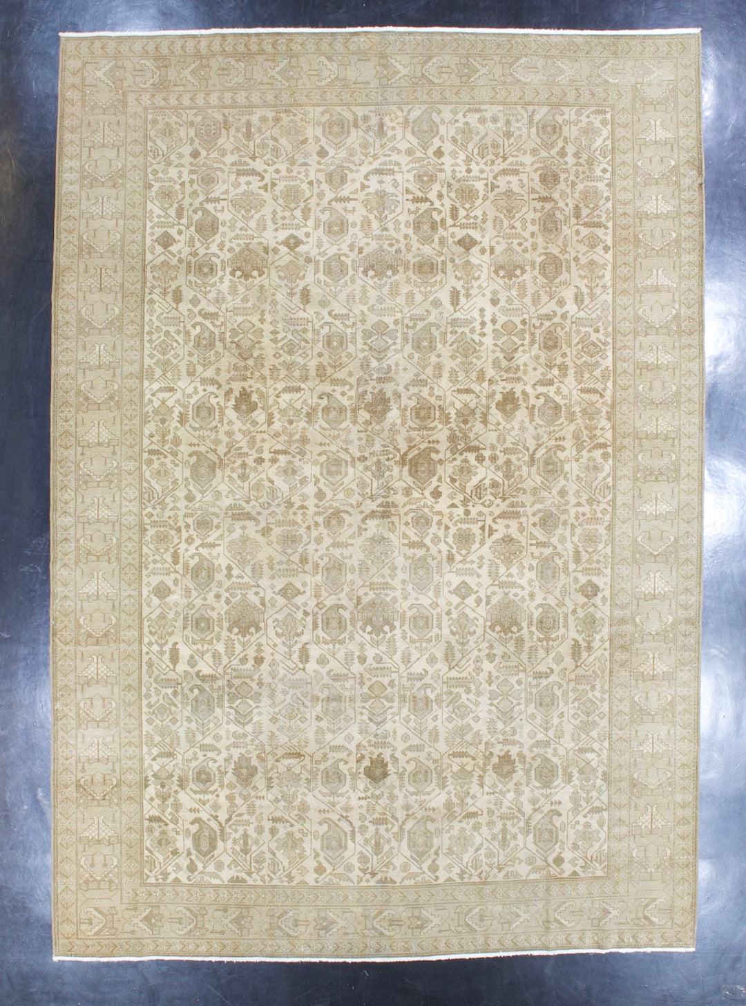 Fine Vintage Tabriz Rug 7'0" x 10’1”