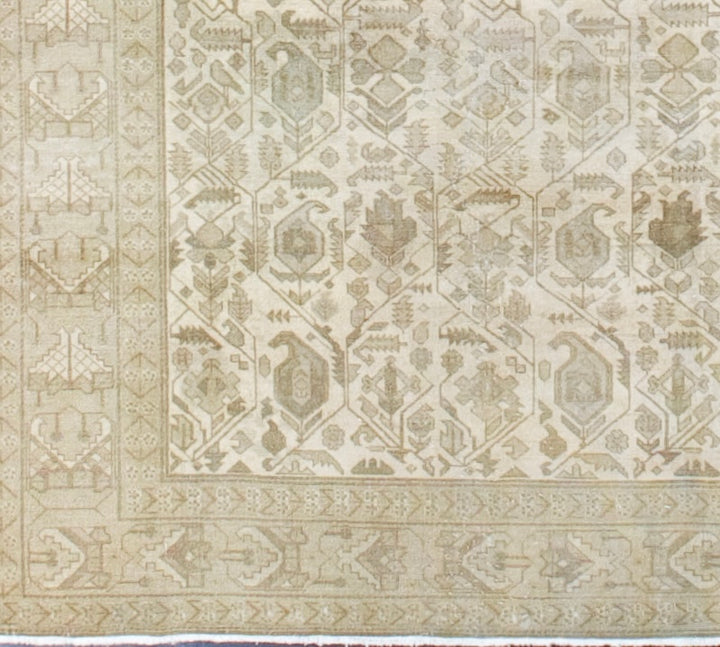 Fine Vintage Tabriz Rug 7'0" x 10’1”