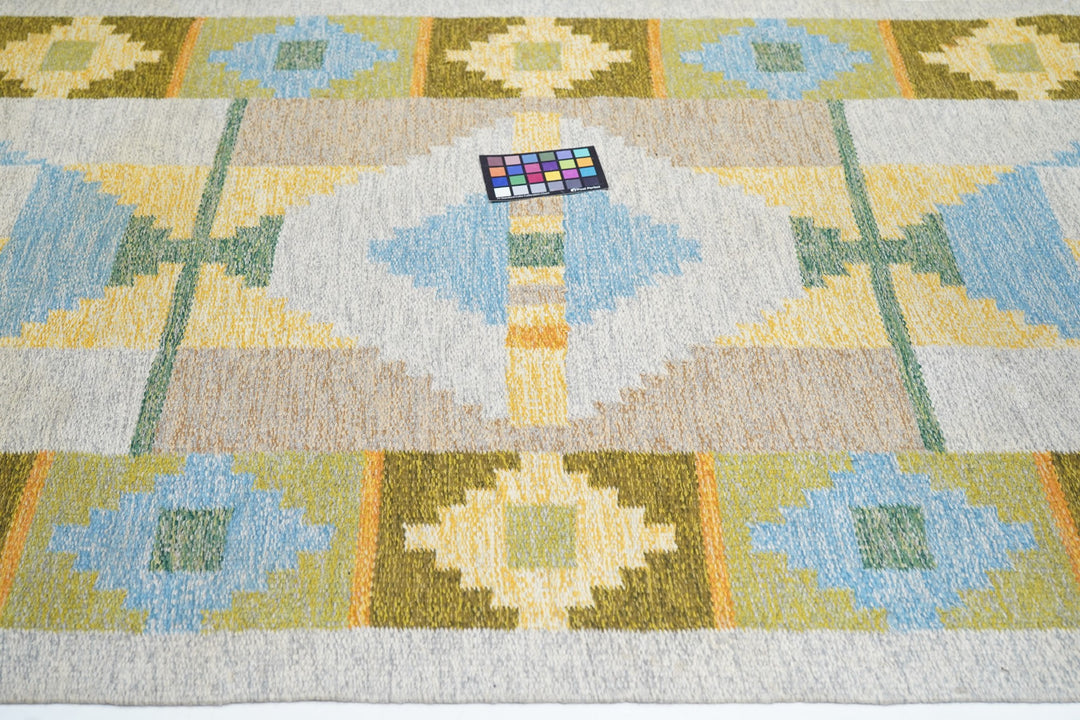 Swedish Kilim Rug 4'3'' x 6'7''