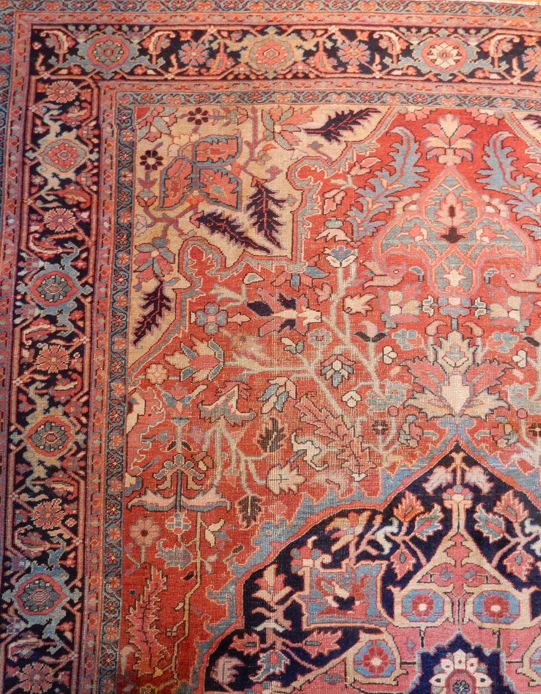 Antique Heriz Serapi Rug 8'9'' x 12'6''