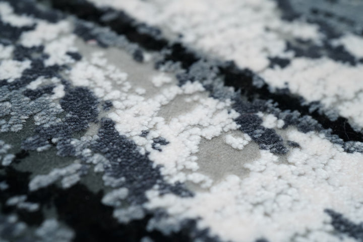 Abstract Design Rug 5'2'' x 7'7''