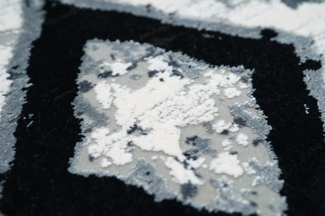 Abstract Design Rug 5'2'' x 7'7''