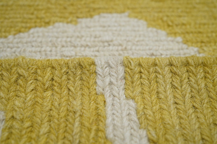 Sumak Area Rug 8’0" x 10’0"