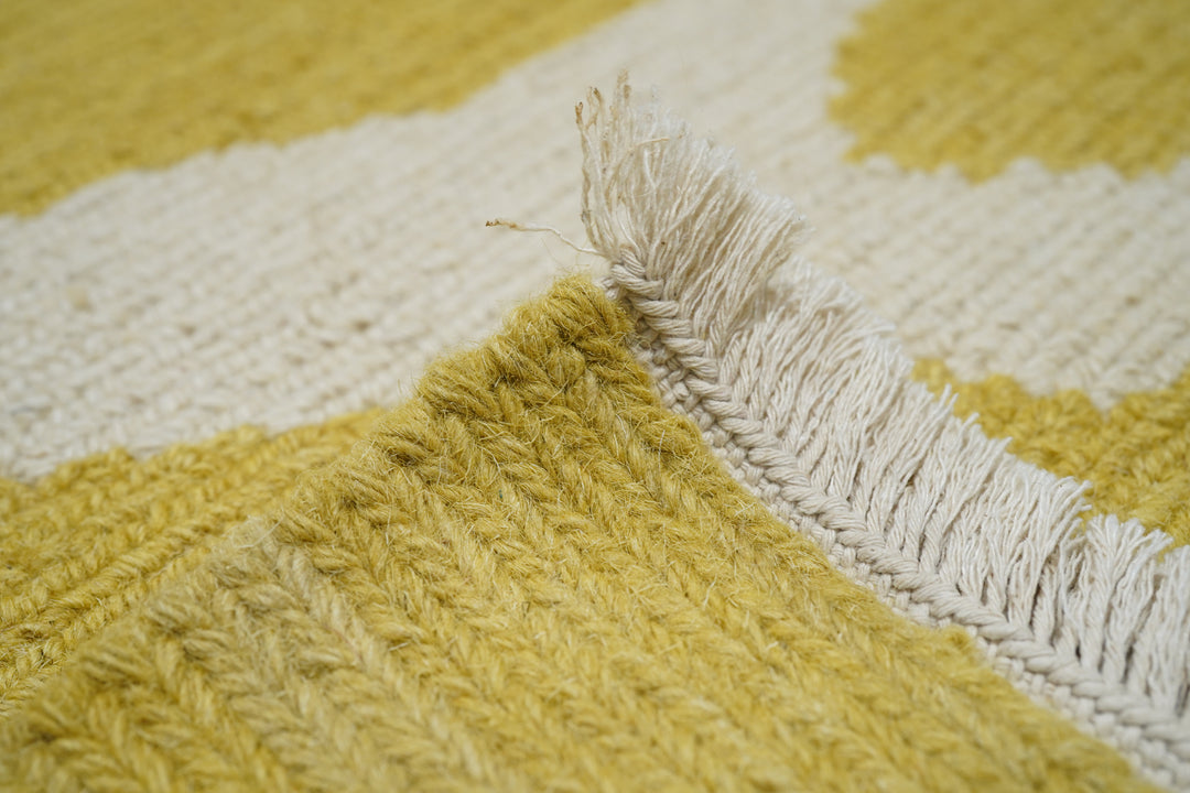 Sumak Area Rug 8’0" x 10’0"