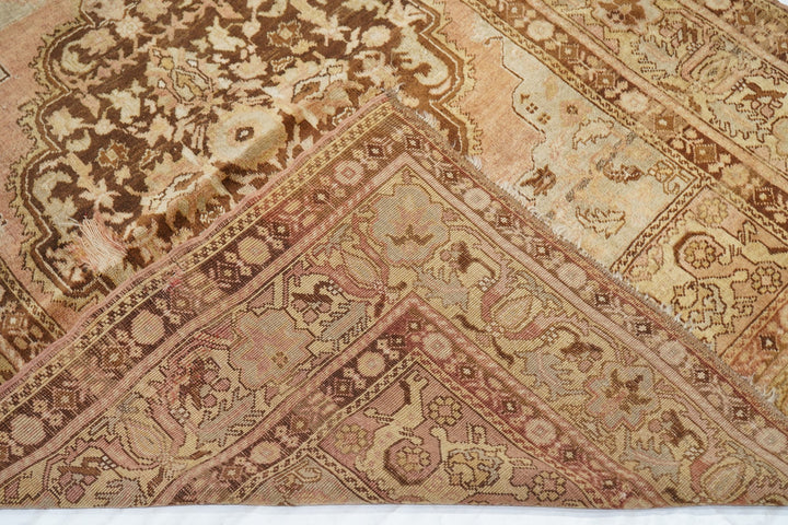 Vintage Turkish Rug 4'6'' x 6'5''