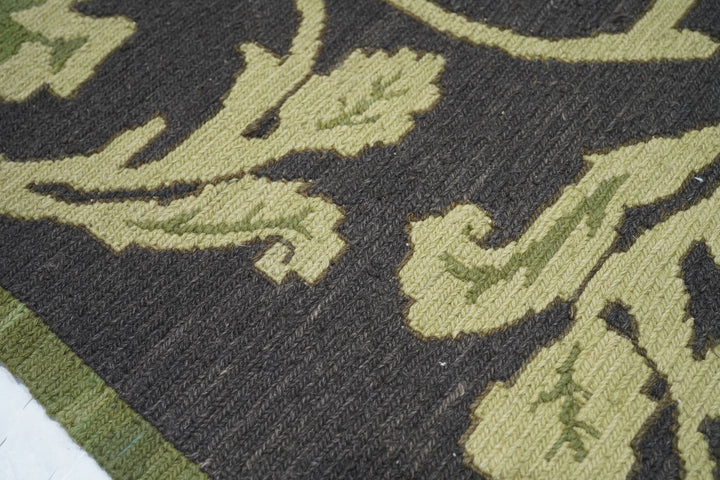 Sumak Rug 8’0" x 10'0"