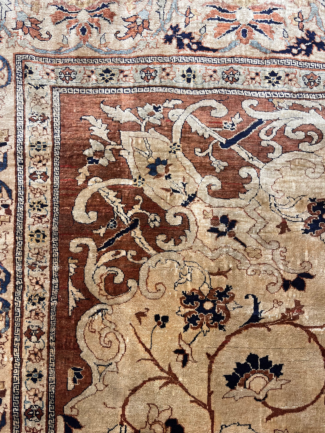 Antique Silk Heriz Rug 4'8'' x 6'2''