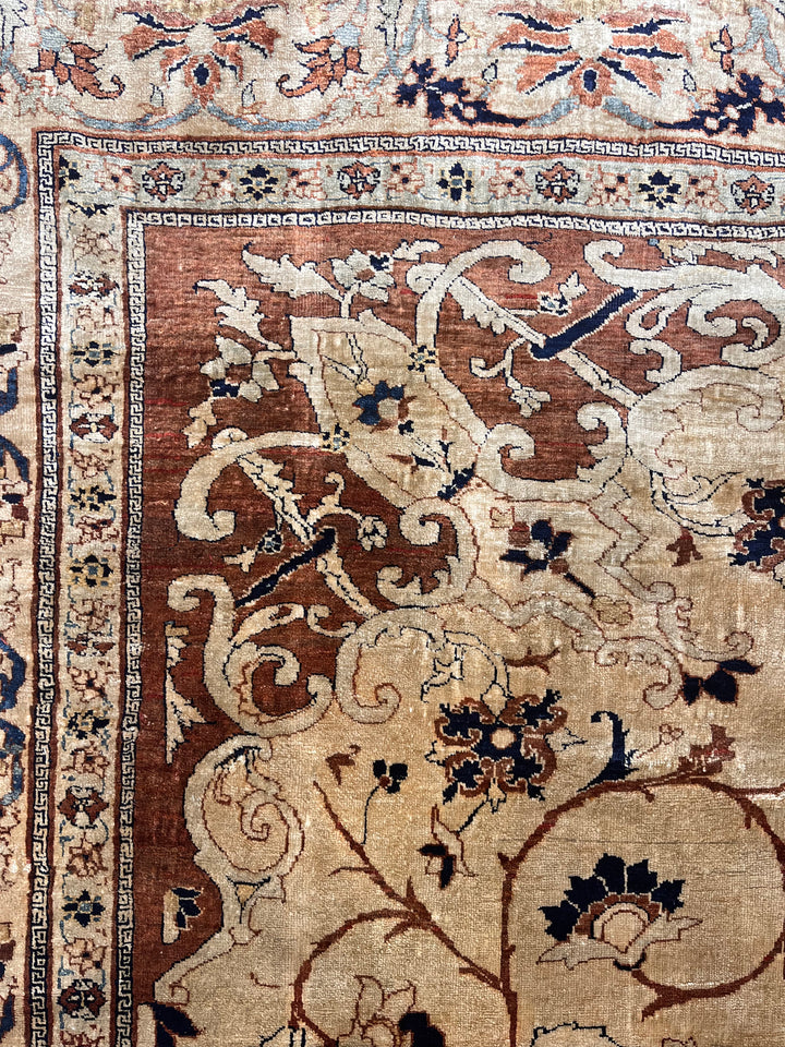 Antique Silk Heriz Rug 4'8'' x 6'2''