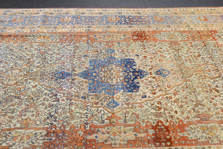 Antique Mohtasham Kashan Rug 7'1" x 10'