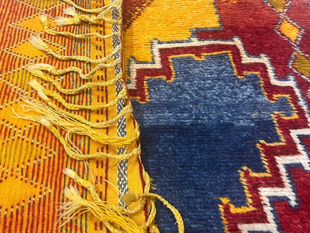 Fine Antique Moroccan Wool Rug 4’9" x 9’6”