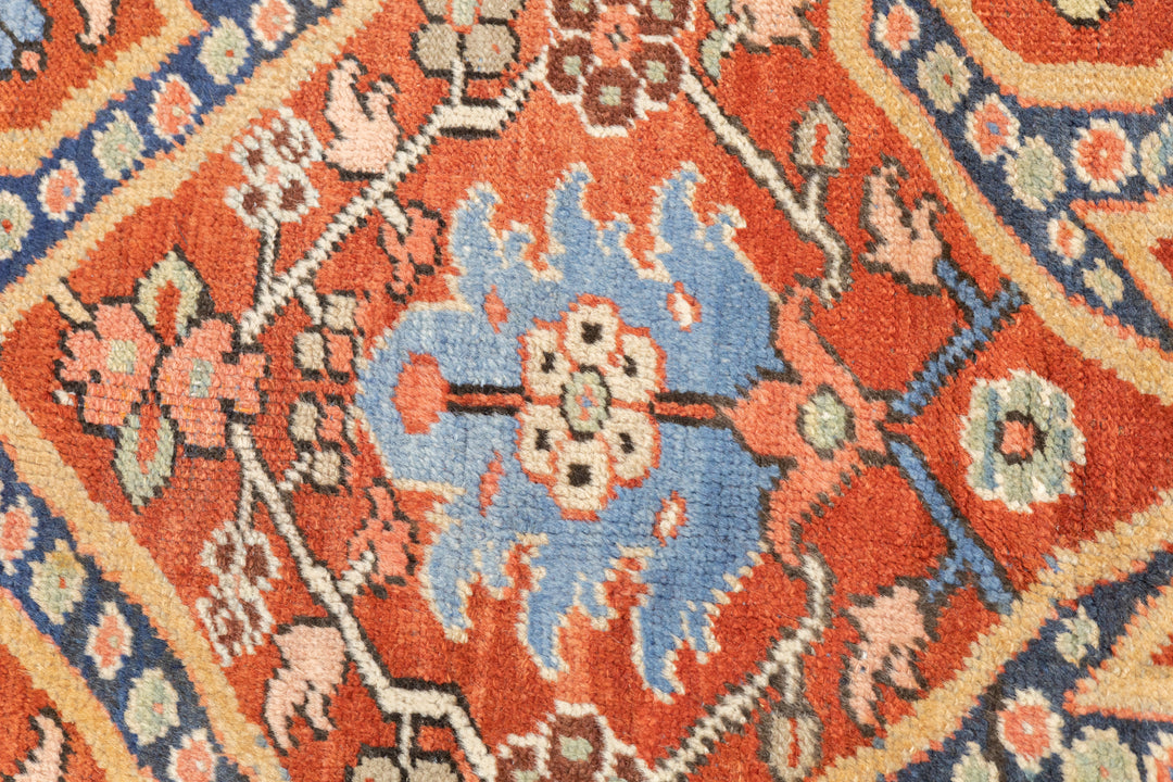 Antique Persian Heriz Rug 7'9'' x 10'5''