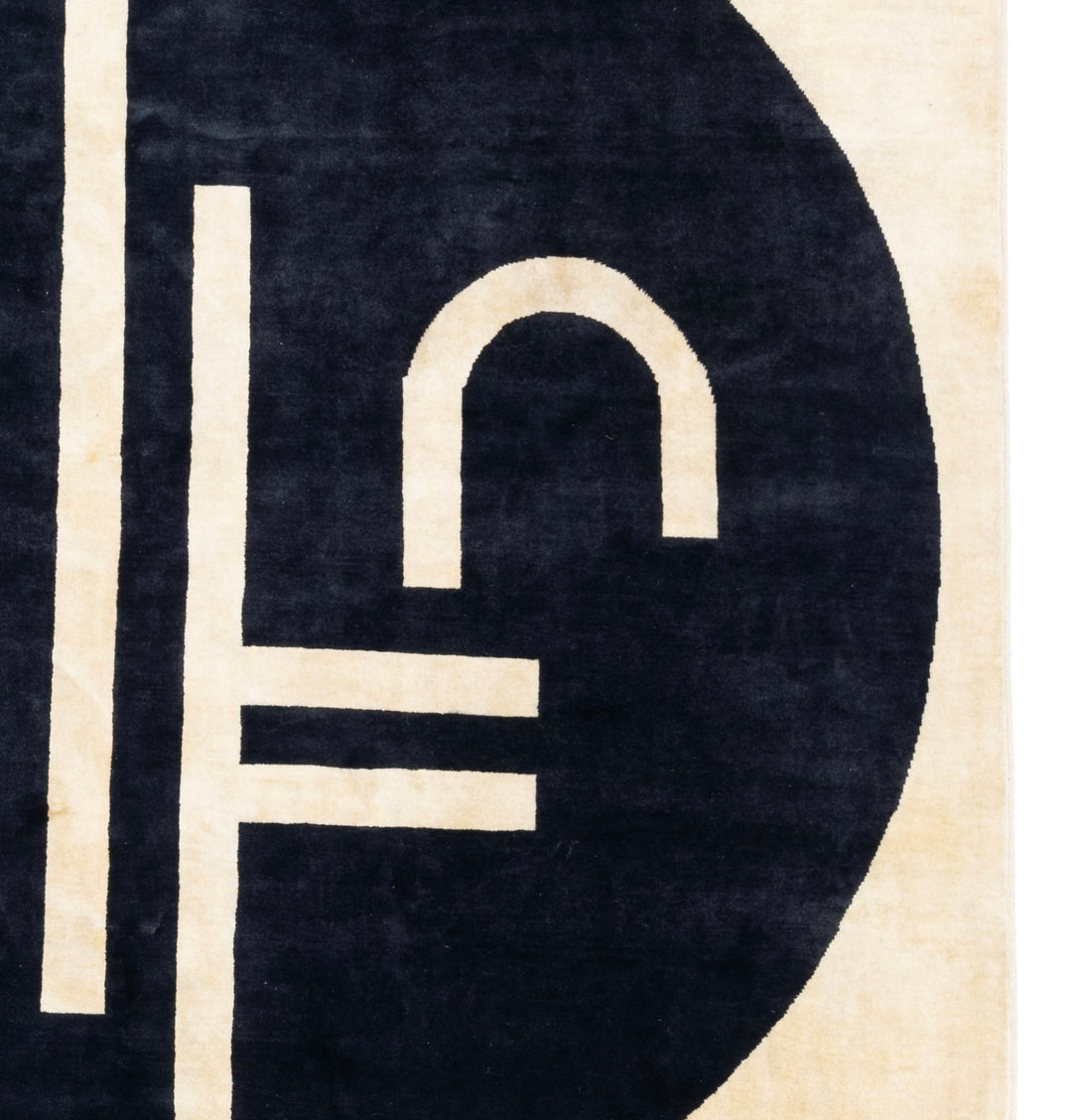 Fine Decorative Artistic Design Rug 6'7" x 8’1"