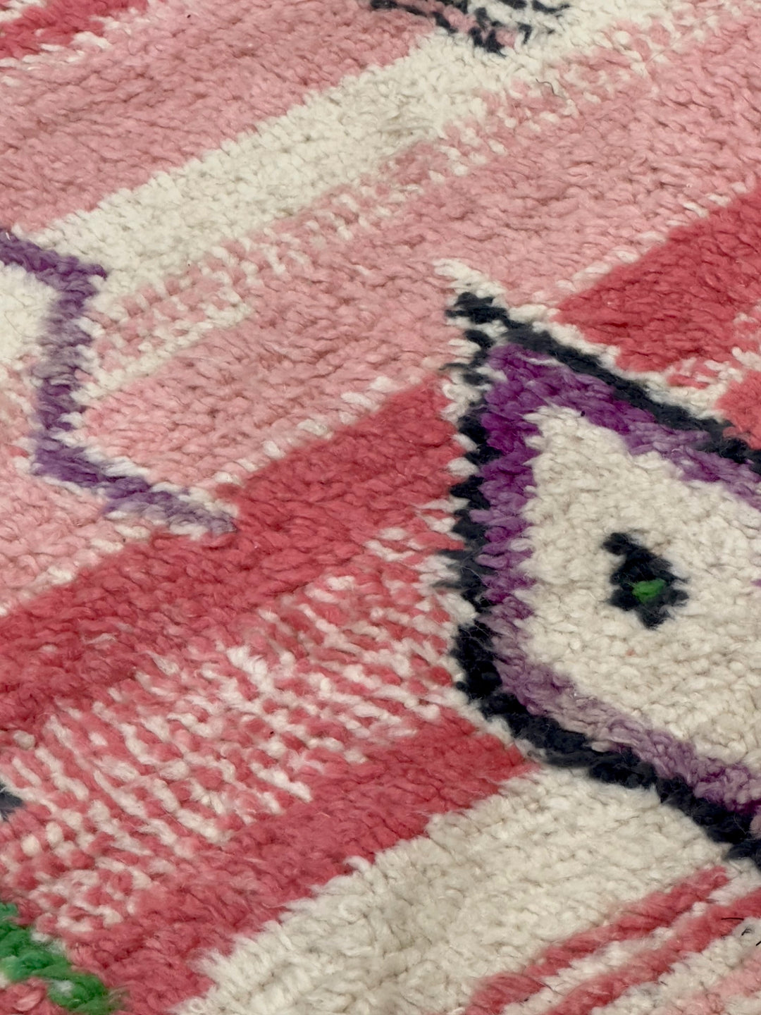 Vintage Moroccan Rug 6'7" x 10’0"