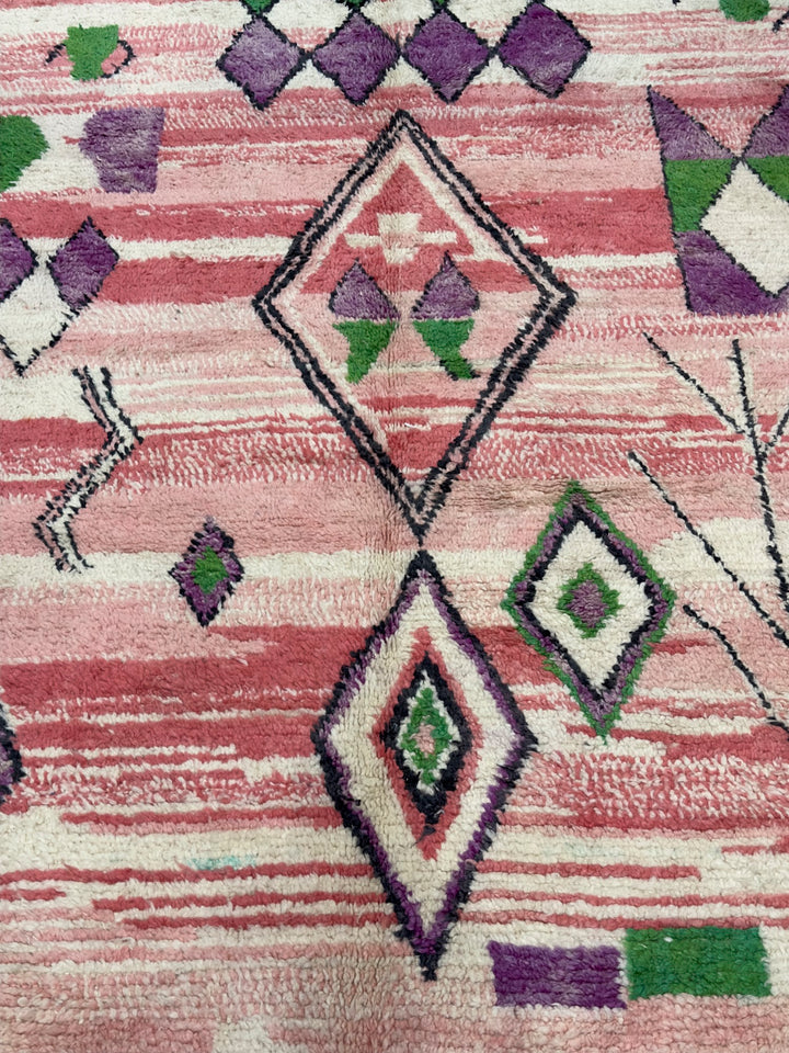 Vintage Moroccan Rug 6'7" x 10’0"