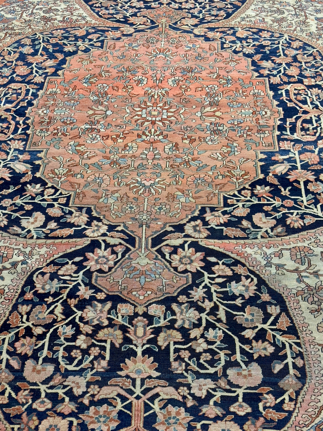 Antique Persian Farahan Sarouk Rug 9’4" x 12’1"