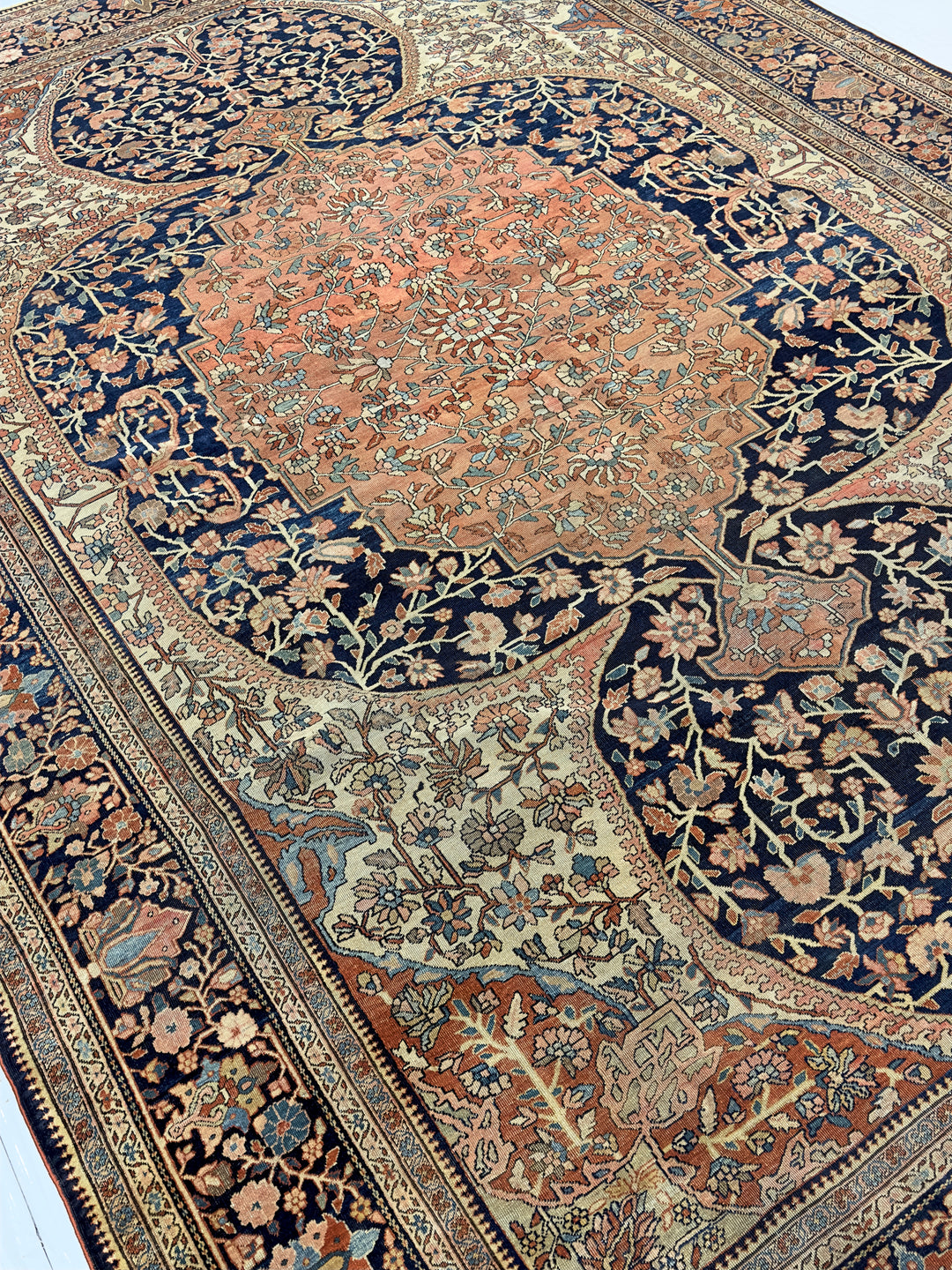 Antique Persian Farahan Sarouk Rug 9’4" x 12’1"