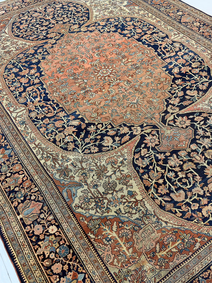Antique Persian Farahan Sarouk Rug 9’4" x 12’1"