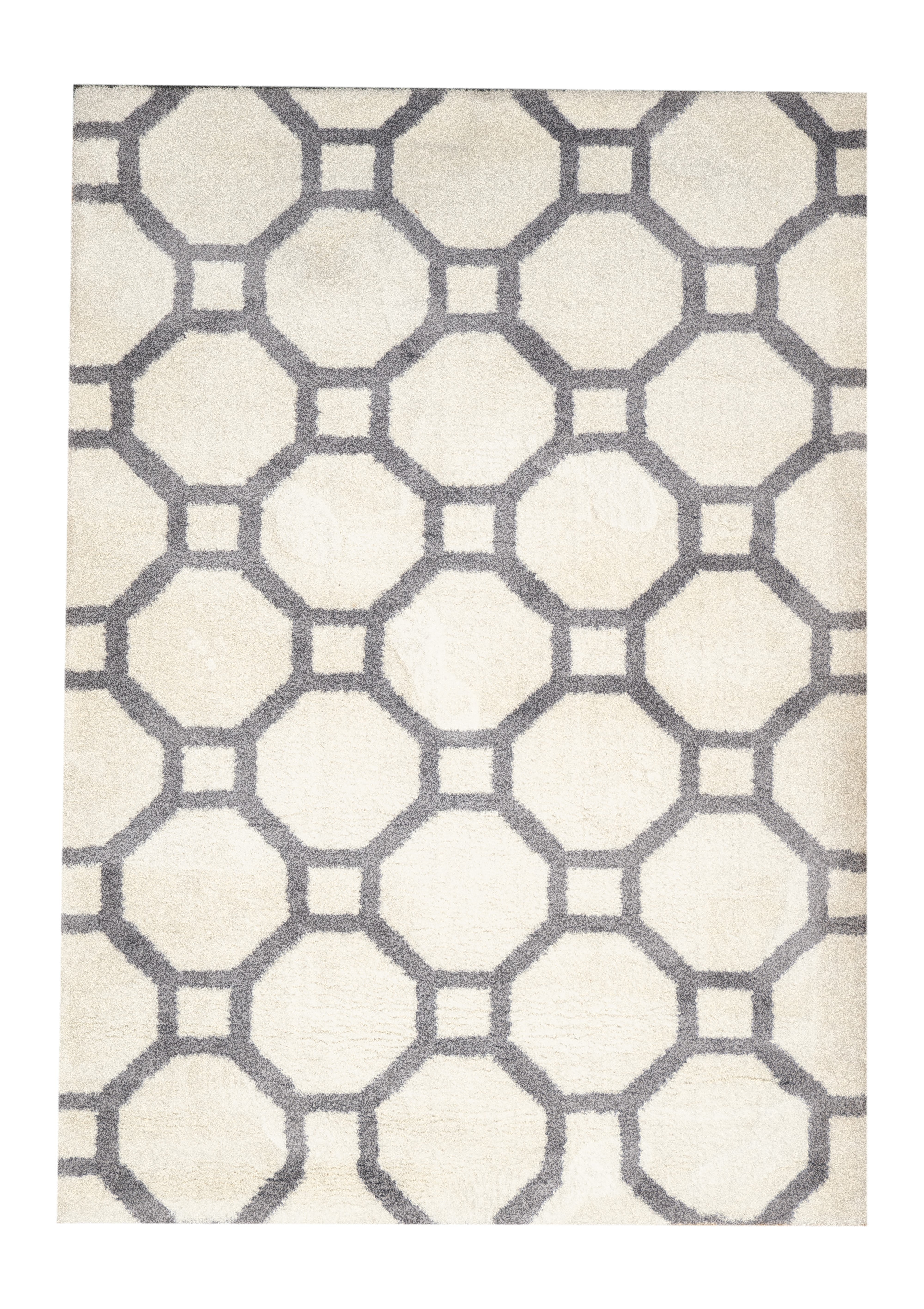 Shag Rug – Victor Gallery