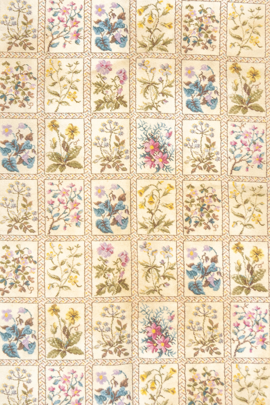 Vintage European Wool Rug 5'0" x 9'0"