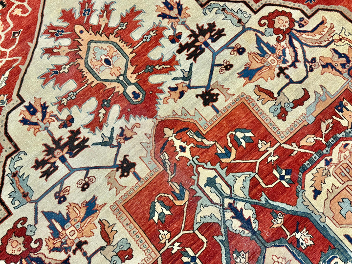 Antique Persian Serapi Rug 9'4" x 13'11"