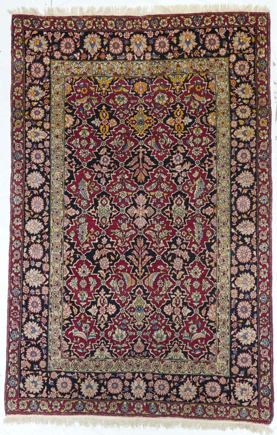 Antique Isfahan Rug 4'7'' x 7'10''