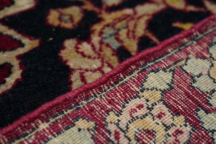 Antique Isfahan Rug 4'7'' x 7'10''