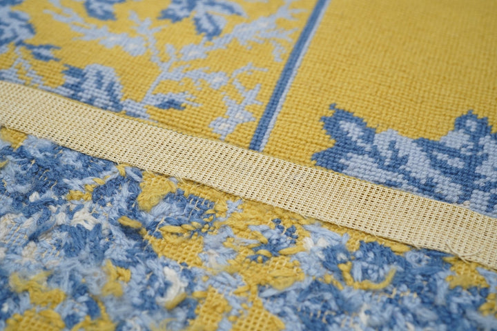 Hand Knotted Needle Point Wool Rug 3'0" x 9'11''