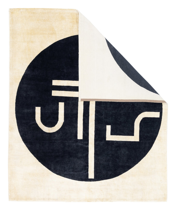 Fine Decorative Artistic Design Rug 6'7" x 8’1"